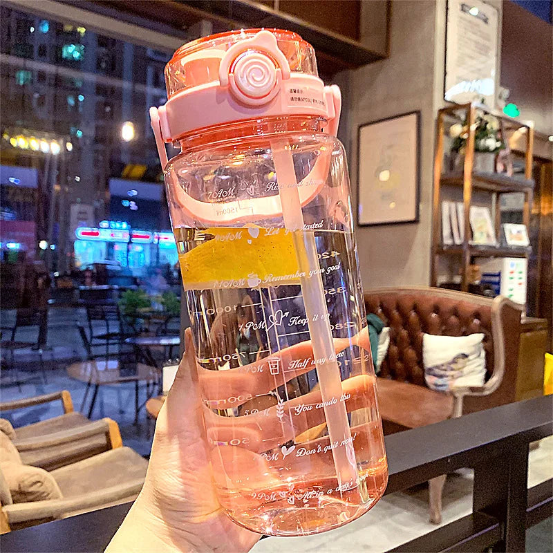 LUSQI 2000ml Summer Large Capacity Sports Transparent Water Cup, Outdoor High-value Portable Water Cup, Plastic Cup, Double Drin