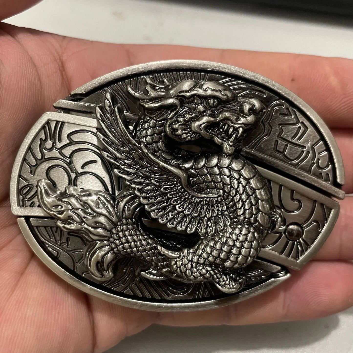 Animal punk belt buckle