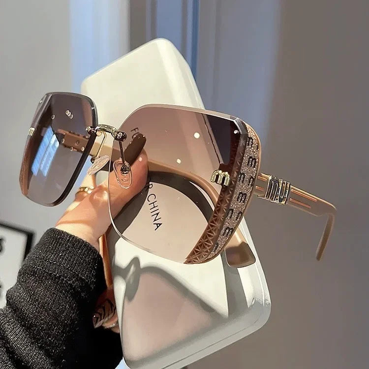 Ins New Fashion Square Sunglasses Women Luxury Designer Sun Glasses Ladies Vintage Trendy Driving Eyeglasses Gafas De Sol