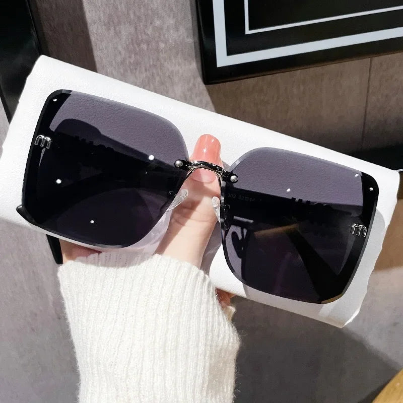 Ins New Fashion Square Sunglasses Women Luxury Designer Sun Glasses Ladies Vintage Trendy Driving Eyeglasses Gafas De Sol